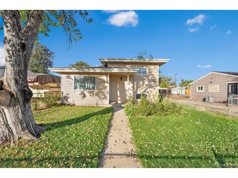 6681 Bellaire St, Commerce City, CO 80022