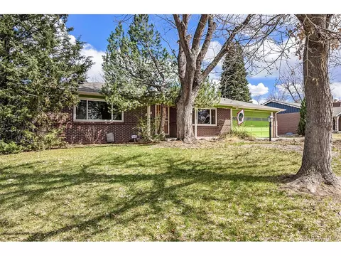 214 Nome St, Aurora, CO 80010