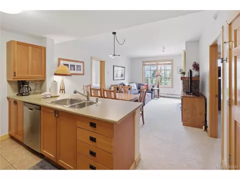 Kitchen - 910 Copper Rd #202, Copper Mountain, CO 80443 photo 6 of 6
