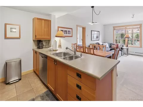 Kitchen - 910 Copper Rd #202, Copper Mountain, CO 80443 photo 2 of 6