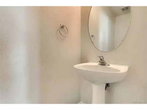 20857 E 39th Ave, Denver, CO 80249 photo 27