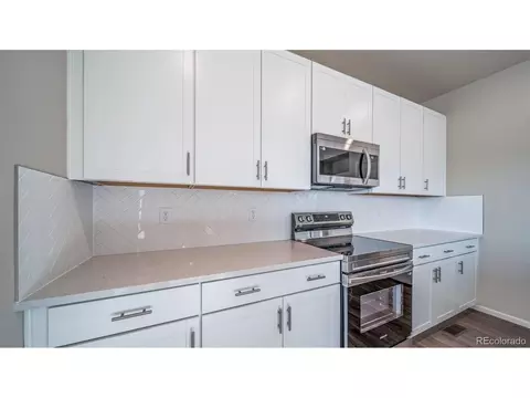 22362 E 38th Pl, Aurora, CO 80019 photo 7