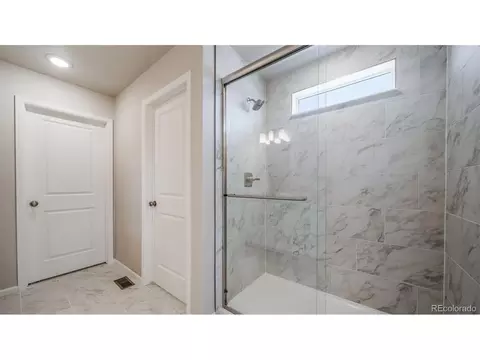 22362 E 38th Pl, Aurora, CO 80019 photo 21