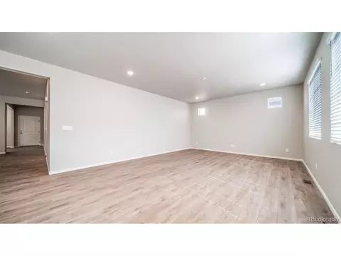 22362 E 38th Pl, Aurora, CO 80019 photo 11