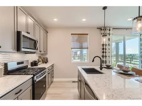 12784 Bend Ct, Longmont, CO 80504 photo 8