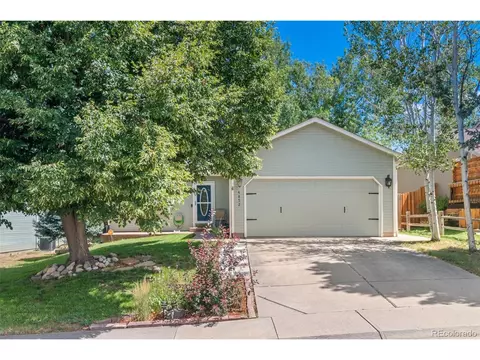 4852 S Genoa St, Centennial, CO 80015