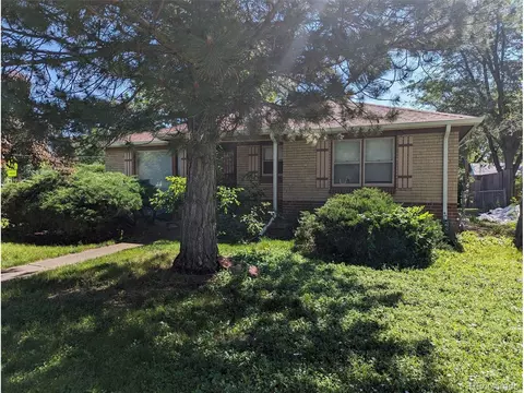 5580 Cody Ct, Arvada, CO 80002