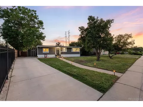 Exterior - 7331 Granada Rd, Denver, CO 80221 photo 2 of 11