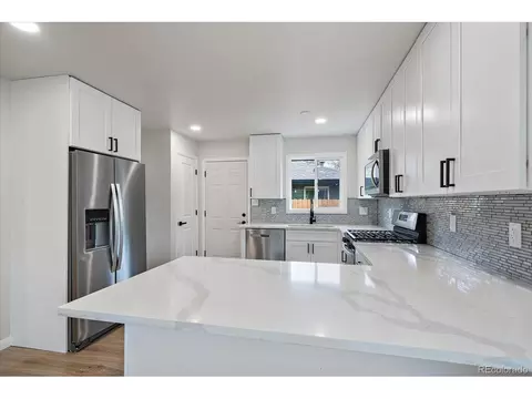 4949 E 9th Ave, Denver, CO 80220 photo 8