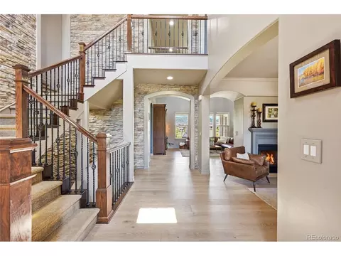 2383 S Lupine Way, Lakewood, CO 80228