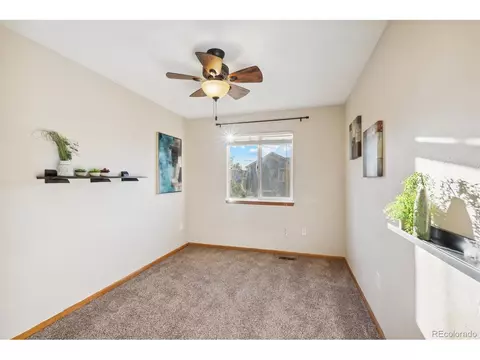 5327 S Killarney St, Centennial, CO 80015 photo 9