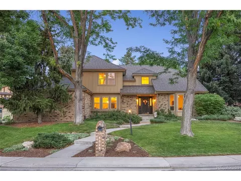 5328 S Havana Ct, Englewood, CO 80111