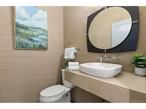 Bath - 8978 E Cedar Hill Pl, Lone Tree, CO 80124 photo 1 of 6