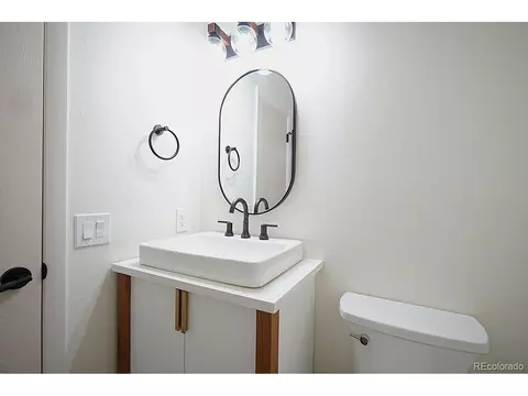 Bath - 8711 Carr Loop, Arvada, CO 80005 photo 2 of 5