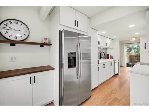 Kitchen - 8711 Carr Loop, Arvada, CO 80005 photo 2 of 2