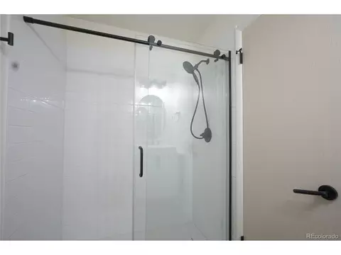 Bath - 8711 Carr Loop, Arvada, CO 80005 photo 3 of 5