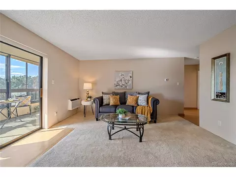 13800 E Marina Dr #308, Aurora, CO 80014