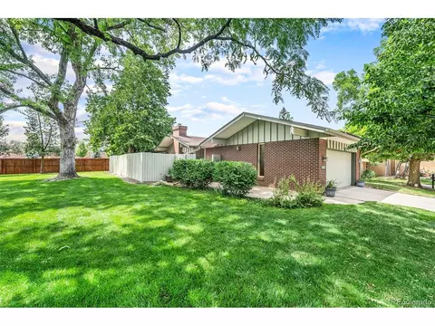7427 W Cedar Cir, Lakewood, CO 80226