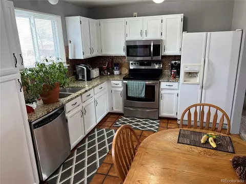 4241 E 91st Dr, Thornton, CO 80229 photo 2