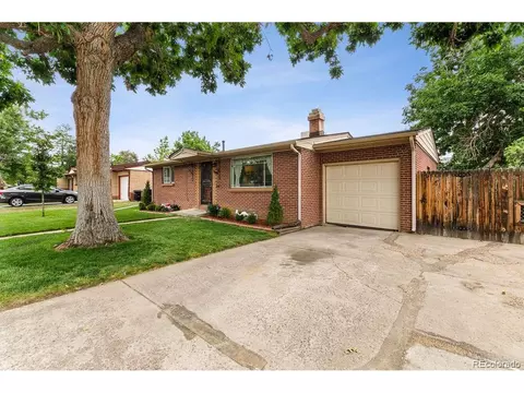 5108 Iris St, Arvada, CO 80002 photo 3