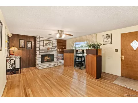 5108 Iris St, Arvada, CO 80002 photo 4