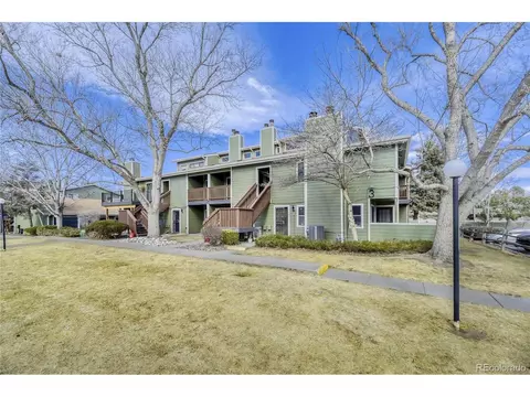 540 S Forest St #3-202, Denver, CO 80246