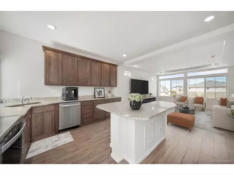16130 E 111th Dr, Commerce City, CO 80022 photo 4