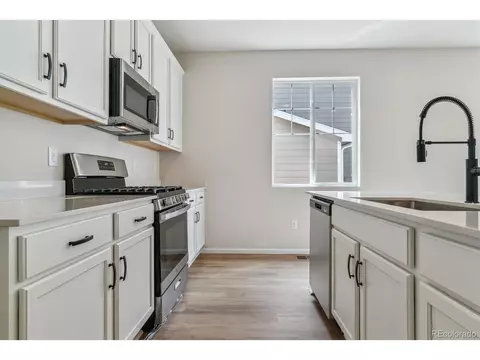24551 E 37th Ave, Aurora, CO 80019 photo 8
