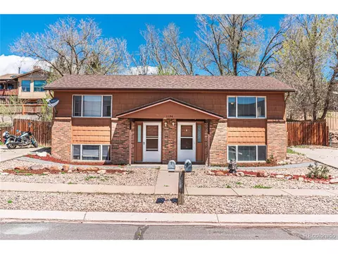 1196 Magnolia St, Colorado Springs, CO 80907