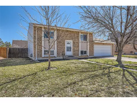 4716 S Ouray Way, Aurora, CO 80015