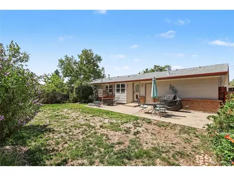 Exterior - 7034 Ingalls Ct, Arvada, CO 80003 photo 3 of 4