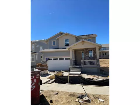 877 Elk Way, Aurora, CO 80018