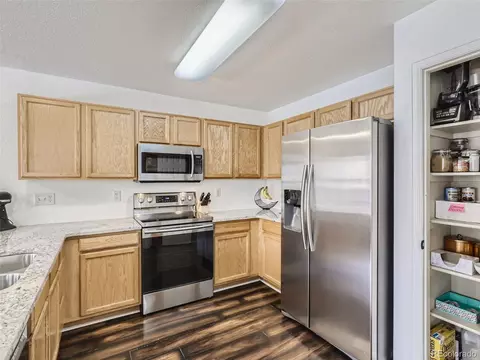 20923 E 40th Pl, Denver, CO 80249 photo 4