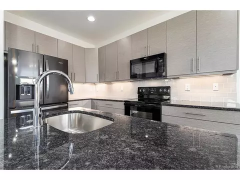 19475 E Sunset Cir, Aurora, CO 80015 photo 14