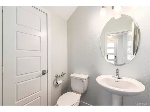 19475 E Sunset Cir, Aurora, CO 80015 photo 18