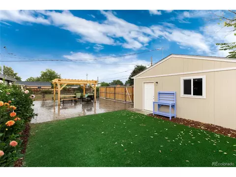 5340 E Thrill Pl, Denver, CO 80207 photo 24