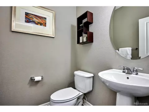 10983 E 28th Pl, Denver, CO 80238 photo 13