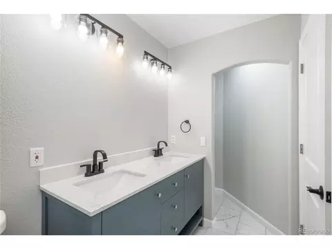 Undisclosed, Denver, CO 80249 photo 25