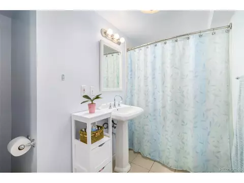 405 Oneida St, Denver, CO 80220 photo 33