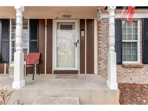 19909 E Linvale Pl, Aurora, CO 80013 photo 3