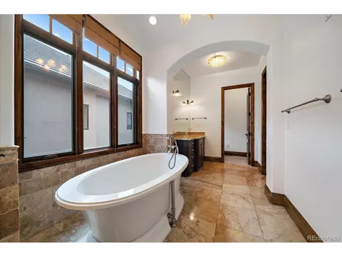 9052 E Vassar Ave, Denver, CO 80231 photo 24