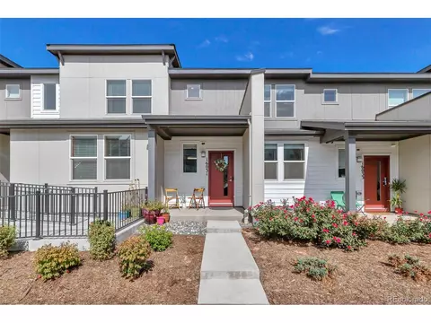 16031 E 47th Pl, Denver, CO 80239 photo 2