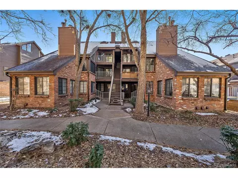 828 S Vance St #D, Lakewood, CO 80226