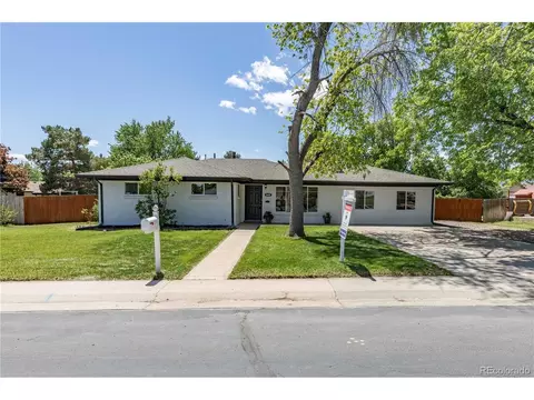 8800 W Kentucky Ave, Lakewood, CO 80226