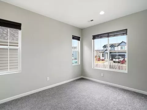 Bedroom - 27934 E 7th Ave, Aurora, CO 80018 photo 1 of 8