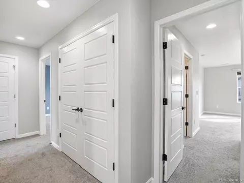 Entry Way - 27934 E 7th Ave, Aurora, CO 80018 photo 5 of 5