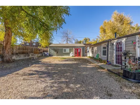 1679 Robb St, Lakewood, CO 80215 photo 4