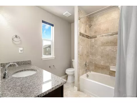 5574 Osbourne Dr, Windsor, CO 80550 photo 16