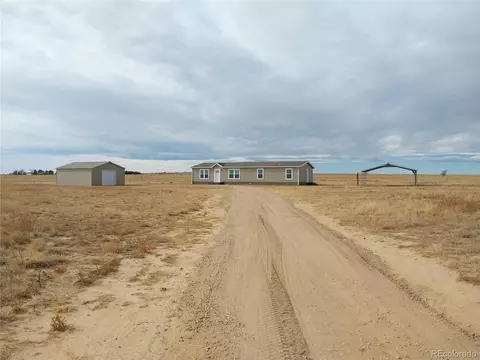 654 N Ramah Hwy, Yoder, CO 80864