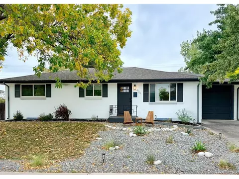 439 E Panama Dr, Centennial, CO 80121